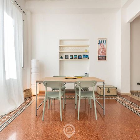 Mirabel Apartment - Wonderful Flat In City Center Cagliari Exterior photo